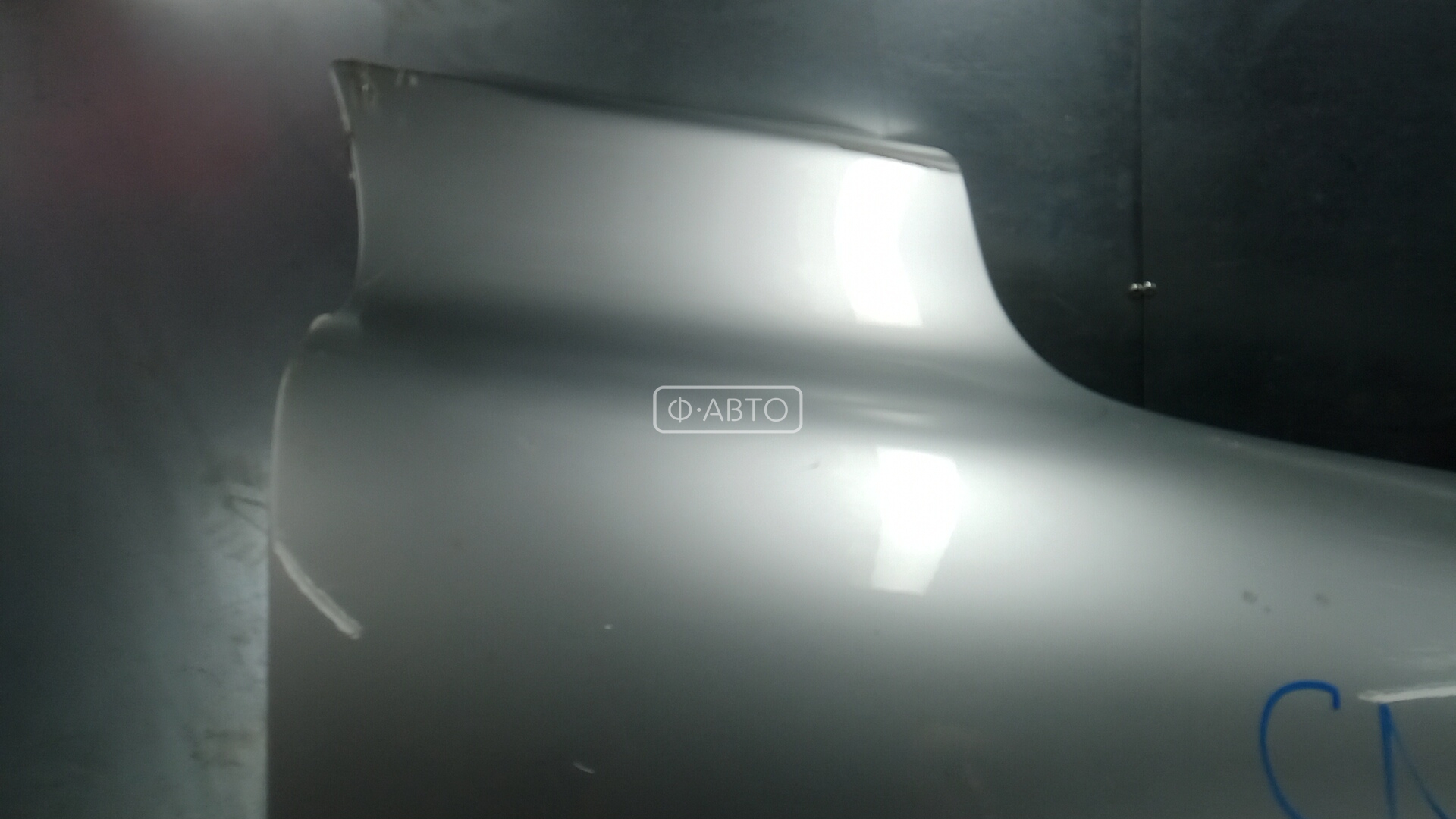 Крыло переднее правое Volvo XC90 1 купить в Беларуси