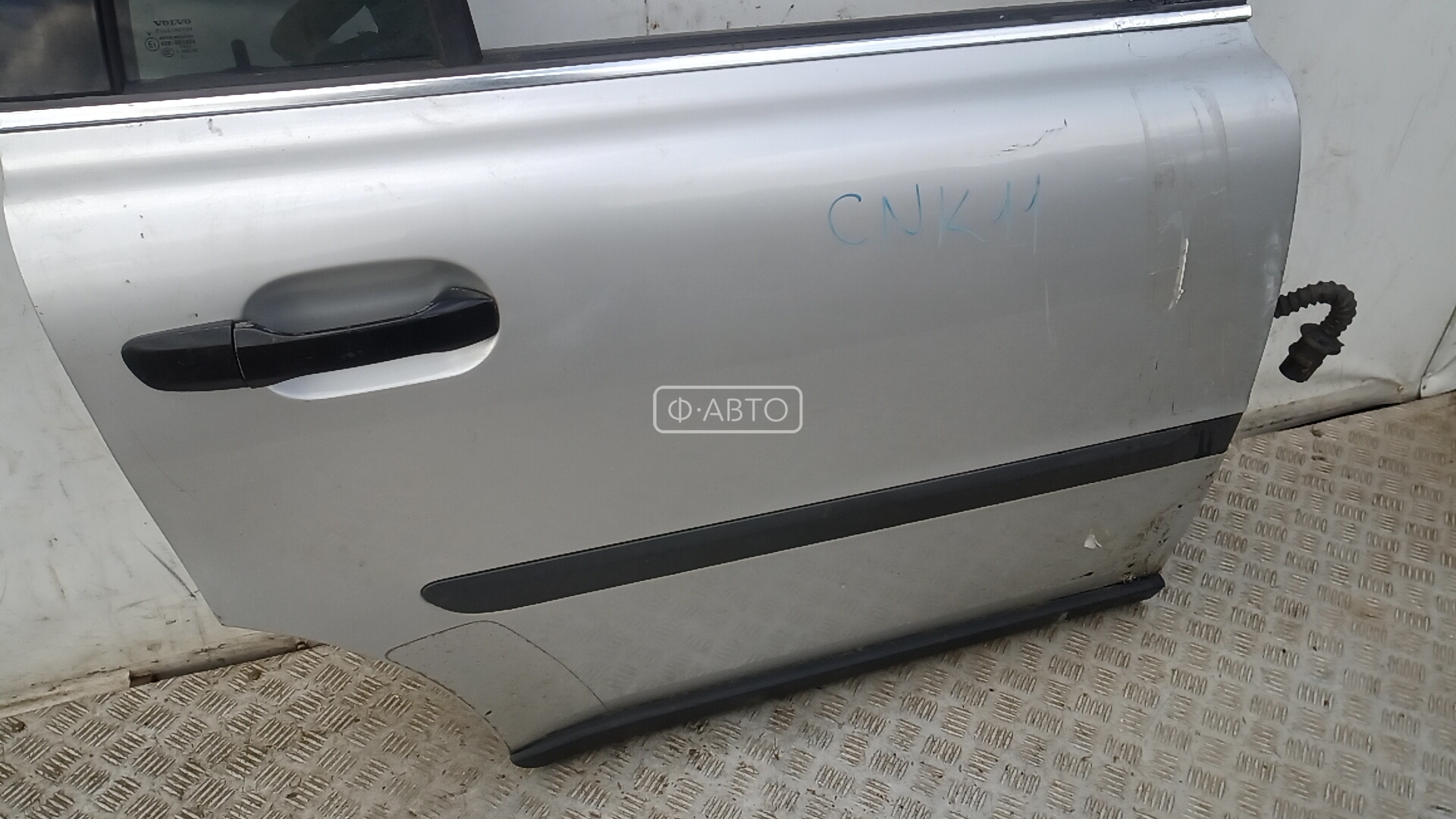 Дверь задняя правая Volvo XC90 1 купить в России