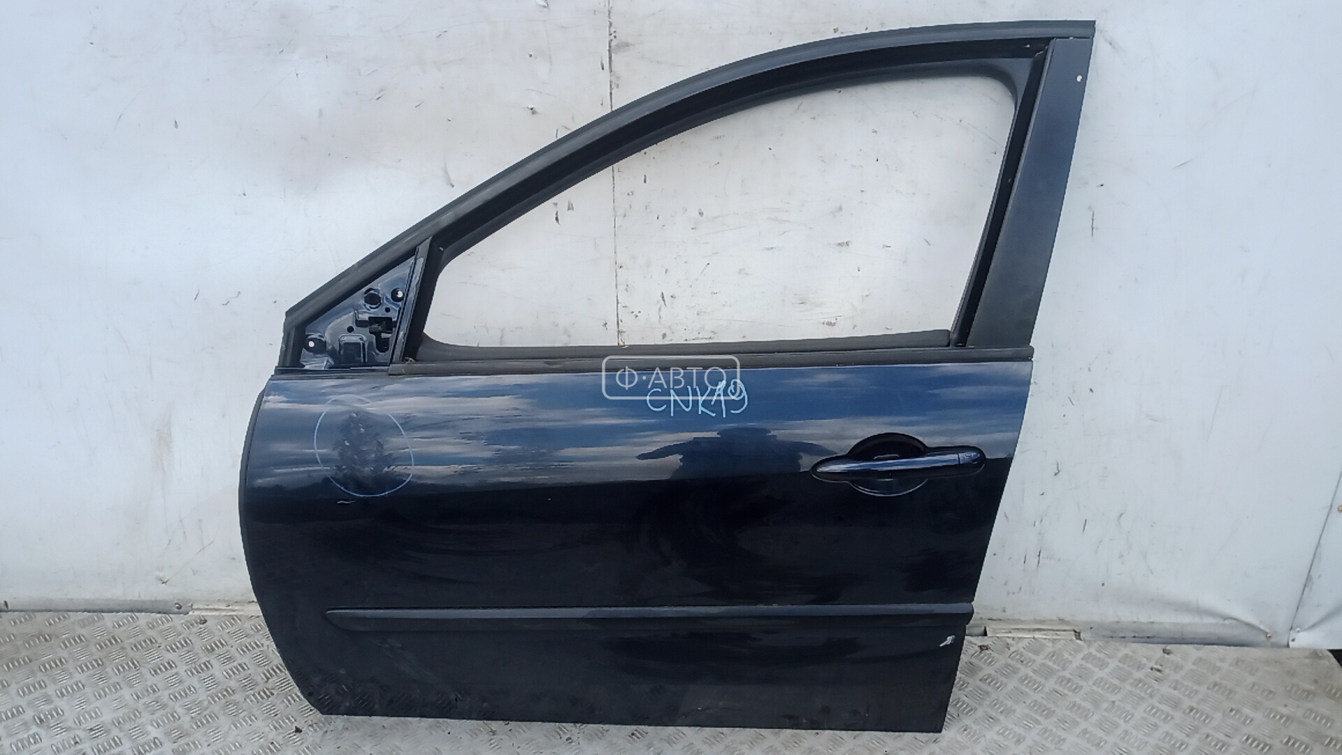 Дверь передняя левая Renault Laguna 2 купить в России