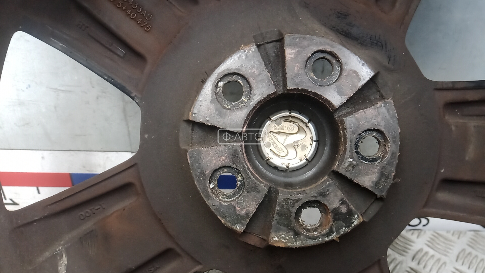 Диск колесный легкосплавный (литой) Dodge Nitro купить в России