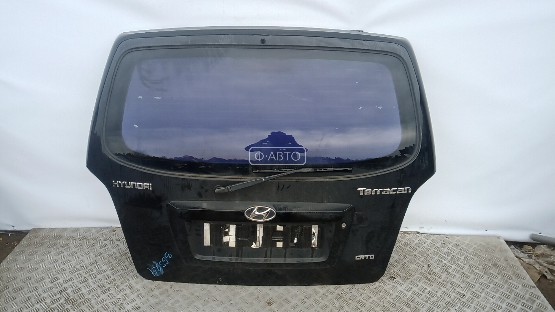 Крышка багажника - Hyundai Terracan (2001-2006)