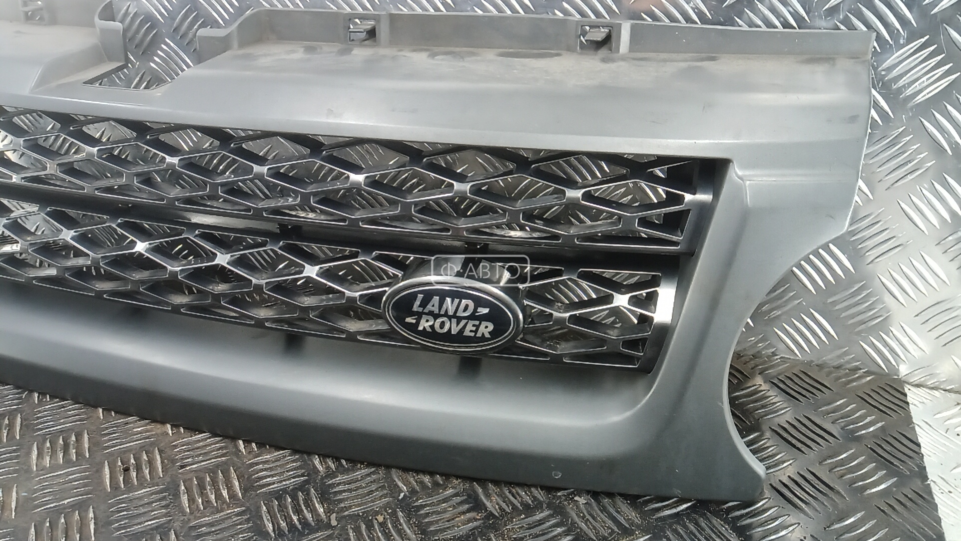 Решетка радиатора Land Rover Range Rover Sport 1 купить в России