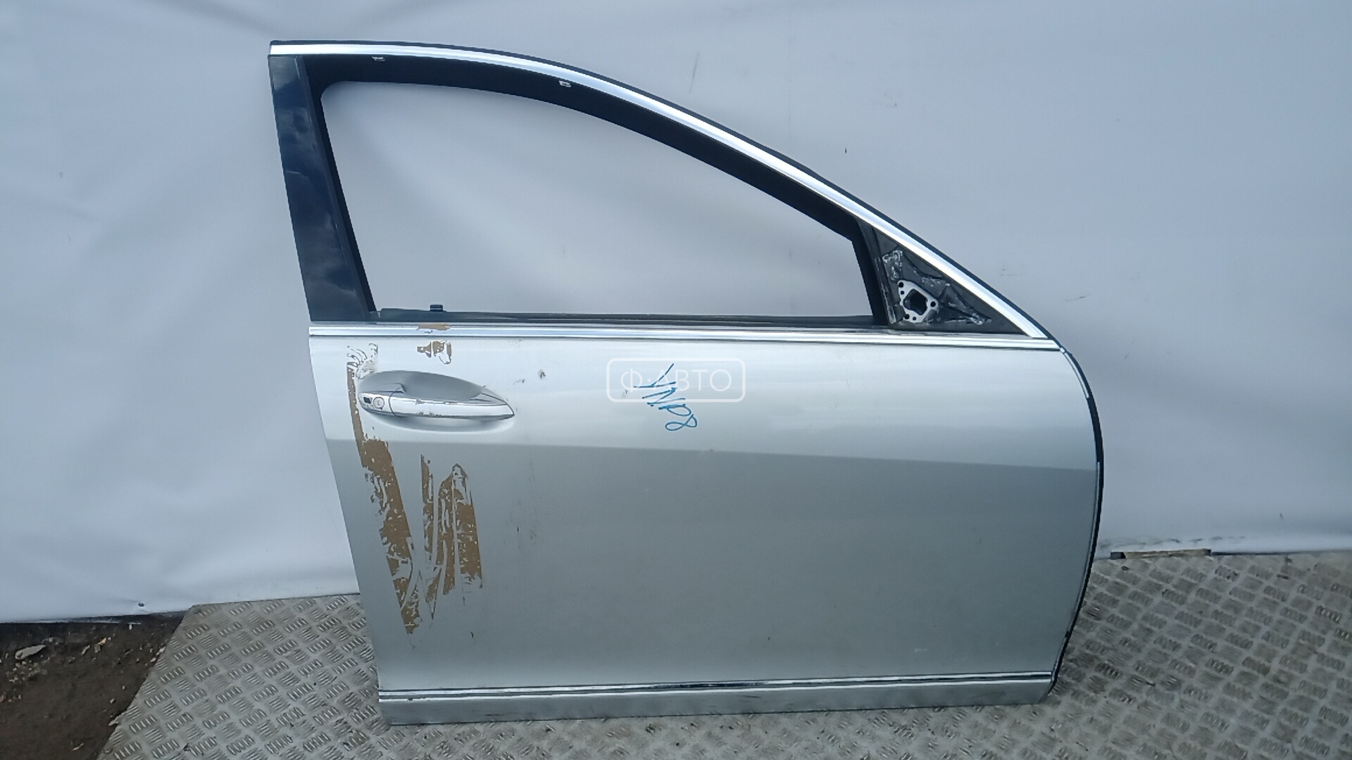 Дверь передняя правая Mercedes S-Class (W221) купить в Беларуси