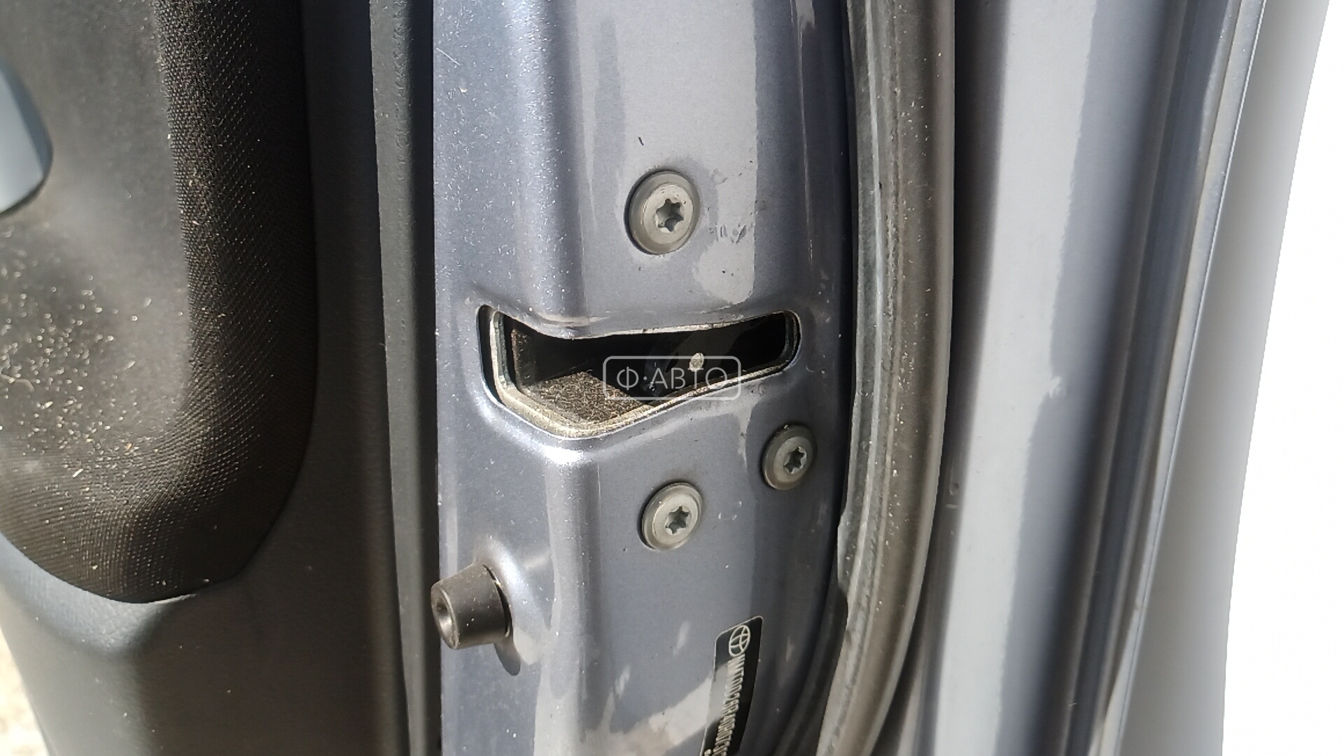 Дверь передняя правая Toyota Verso 1(R20) купить в Беларуси