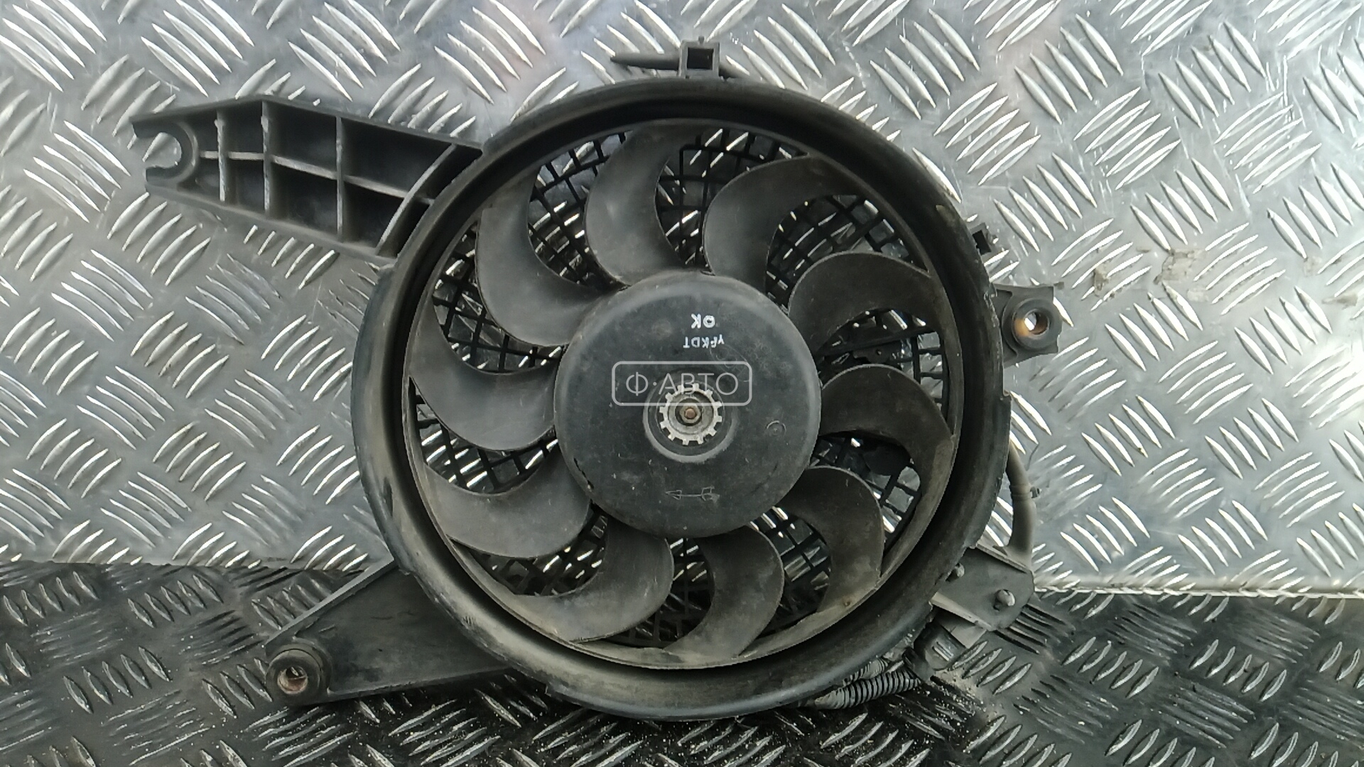 Вентилятор радиатора основного - Hyundai Terracan (2001-2006)