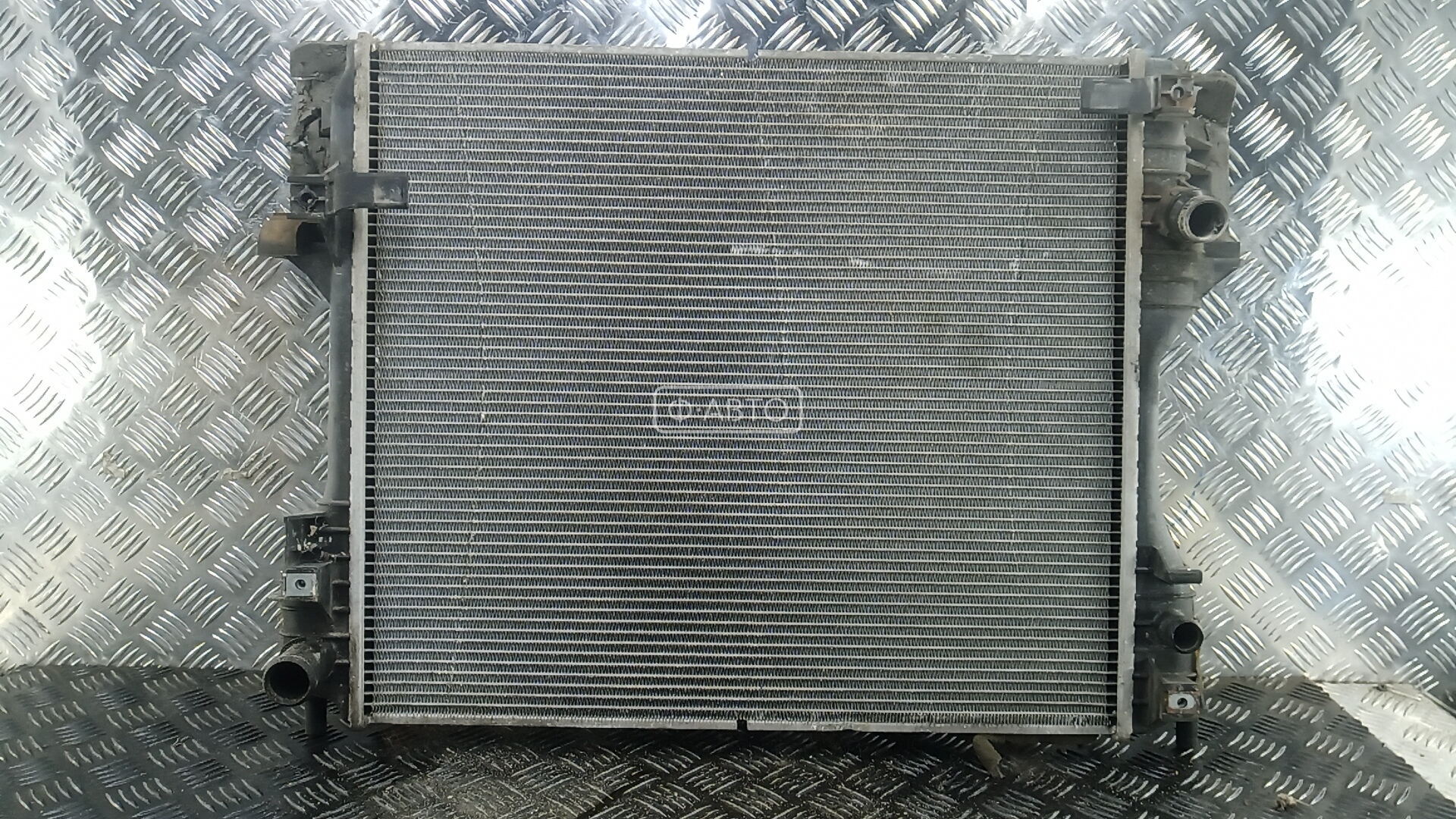 Радиатор системы охлаждения JAGUAR XF