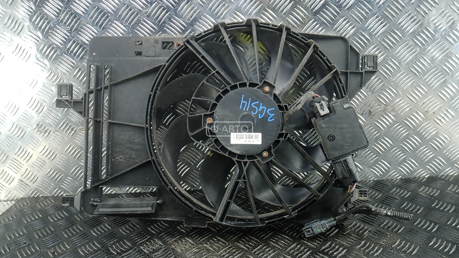Вентилятор радиатора основного - Ford Focus 3 (2011-2018)