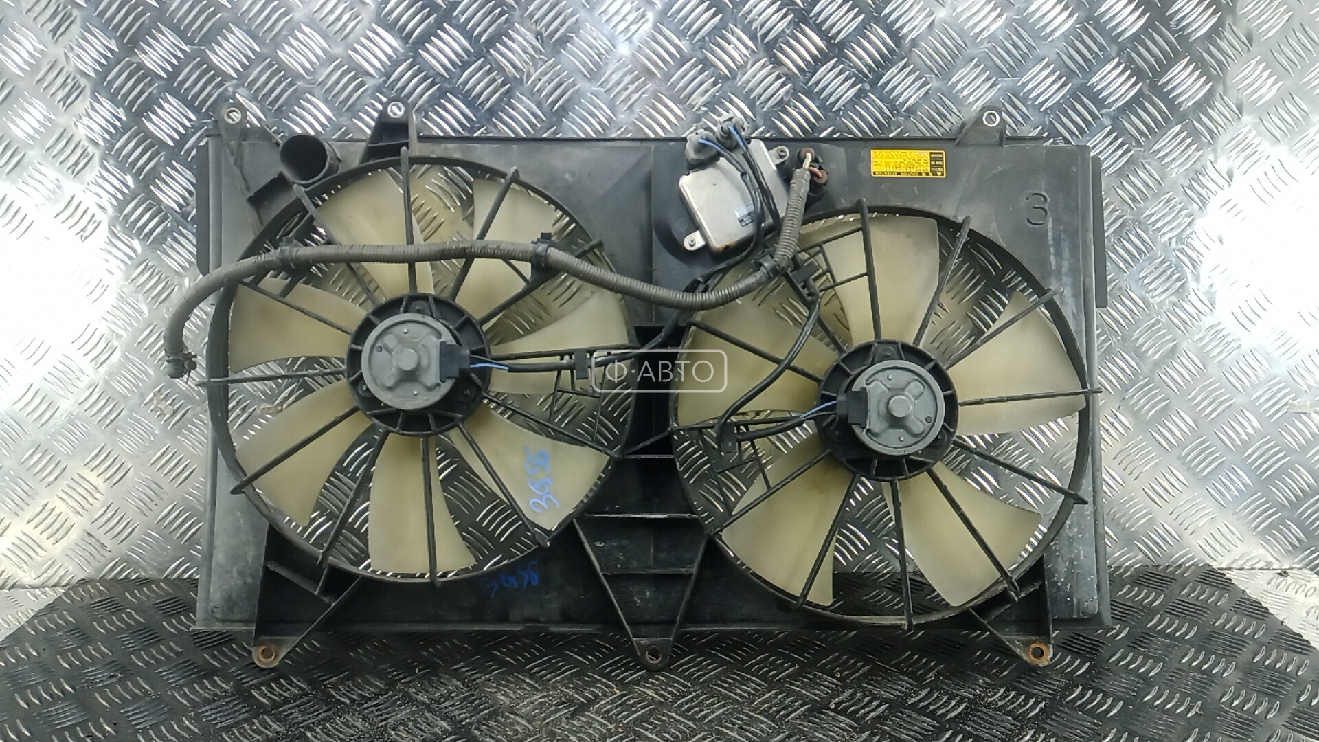 Вентилятор радиатора LEXUS LS