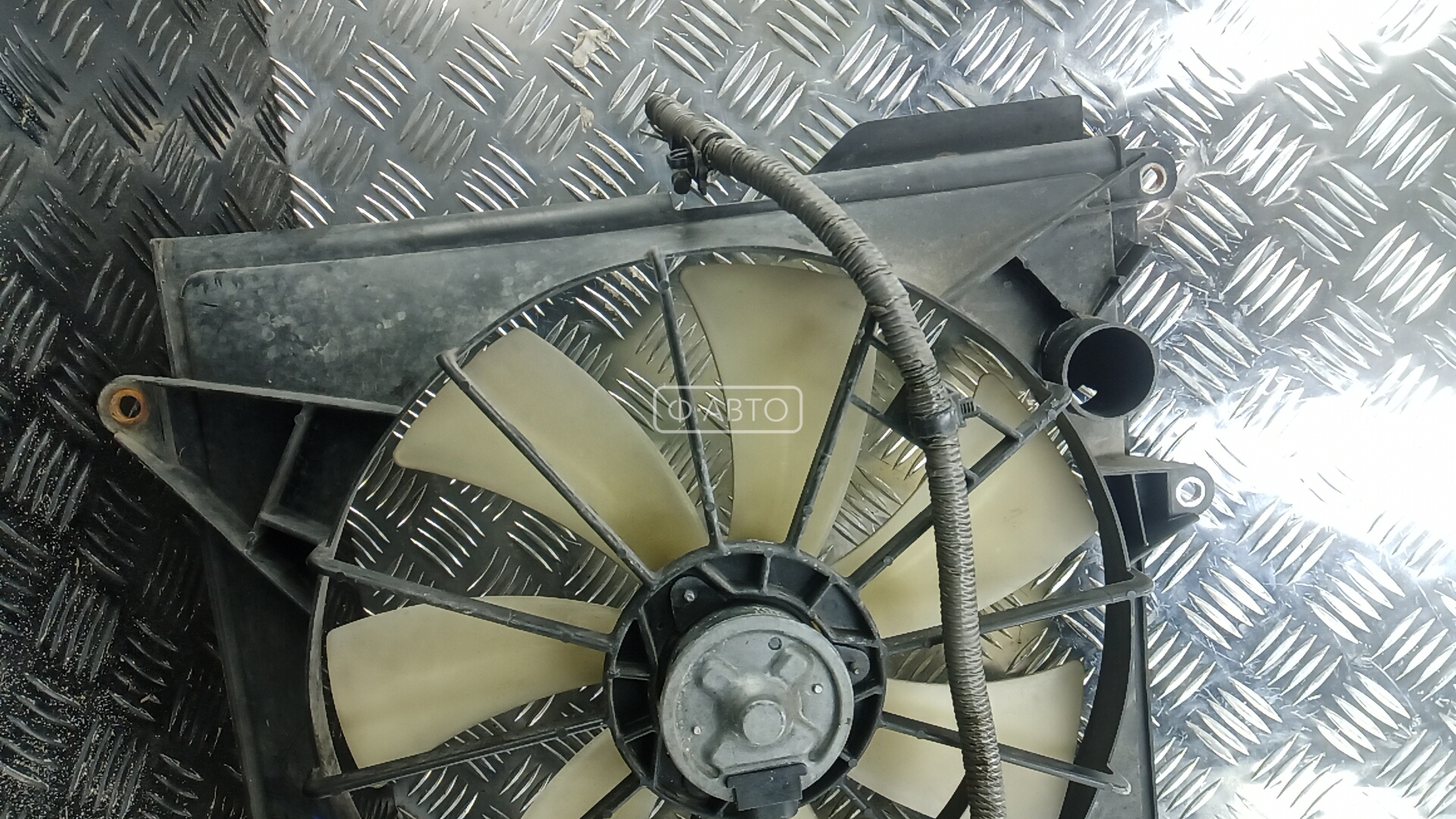 Вентилятор радиатора основного Lexus LS 2 (UCF20) купить в Беларуси