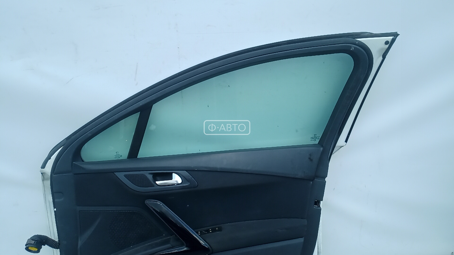Дверь передняя правая Peugeot 508 купить в Беларуси