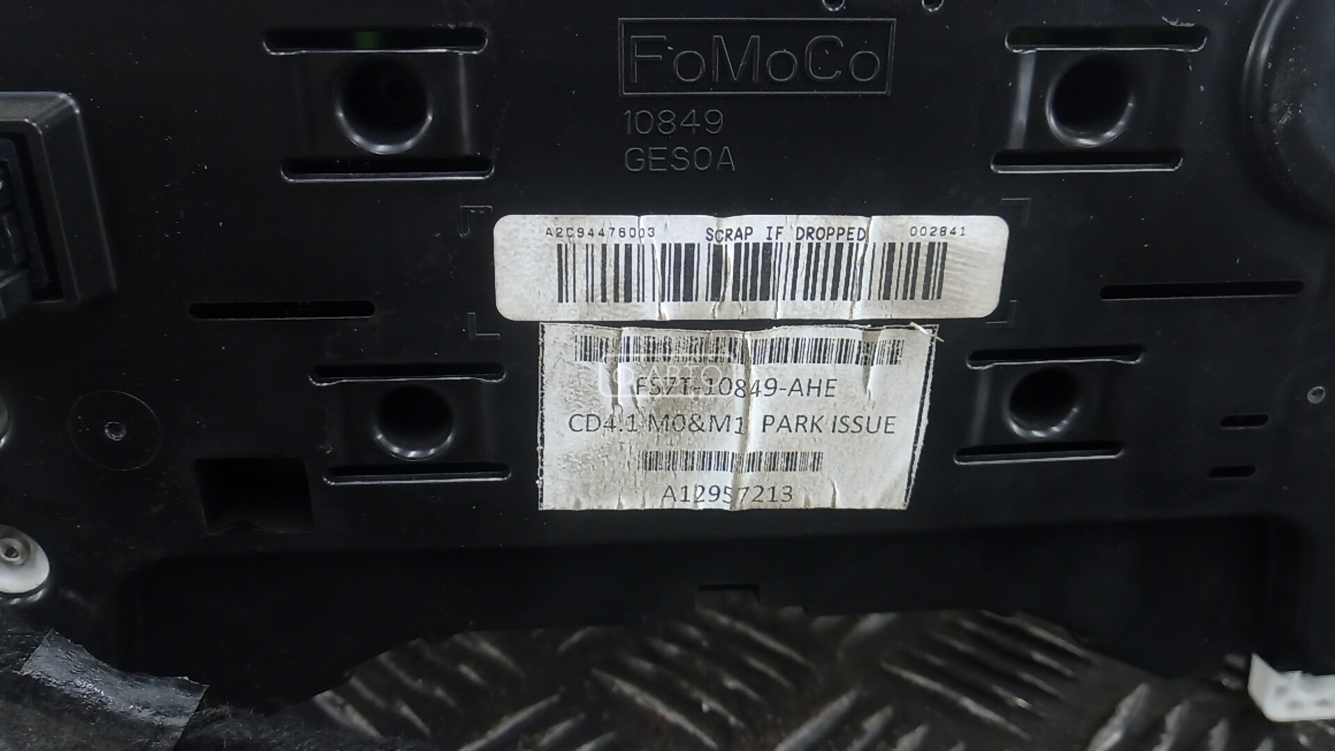 Панель приборная (щиток приборов) Ford Mondeo 2 купить в Беларуси