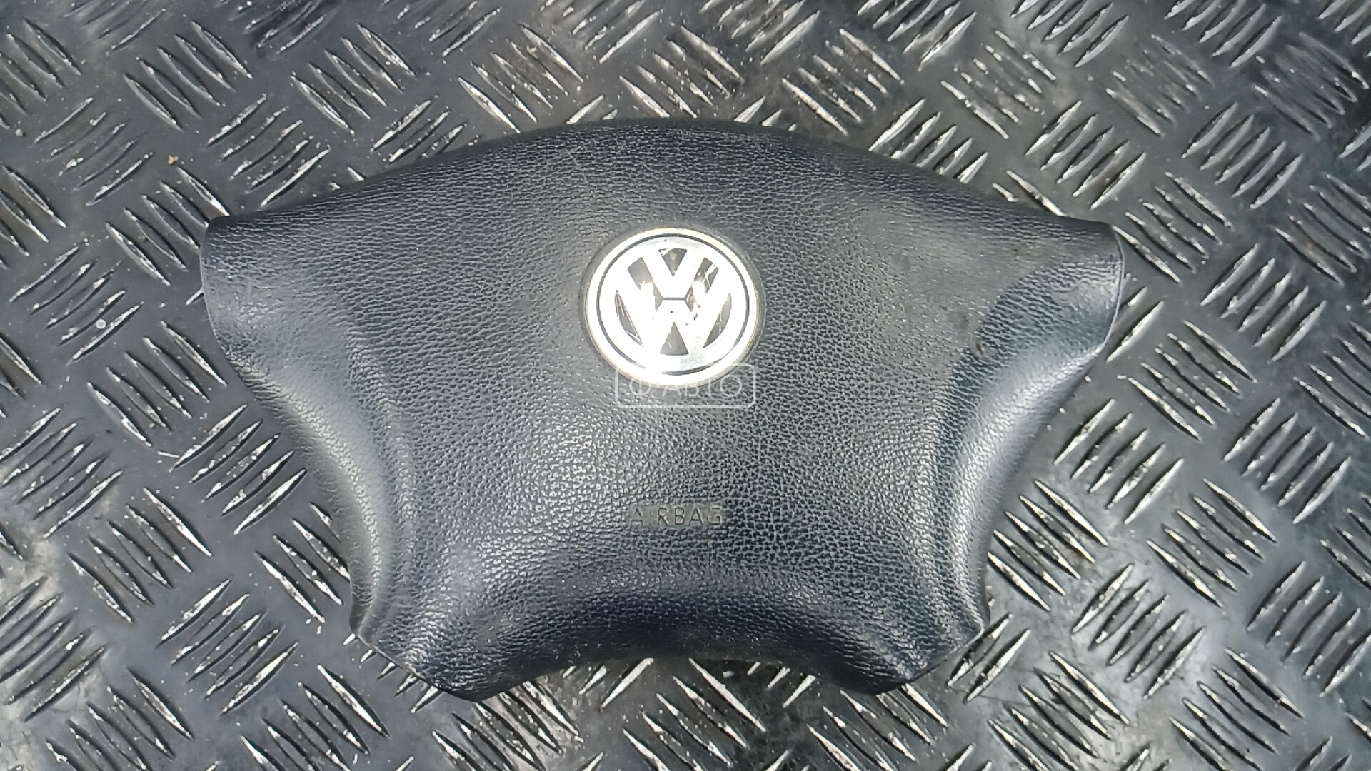 Подушка безопасности (Airbag) водителя - Volkswagen Crafter (2006-2011)