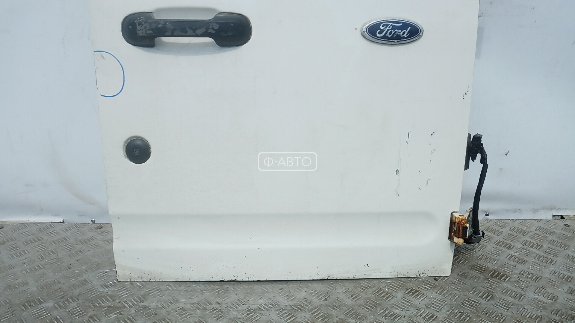 Дверь распашная задняя правая Ford Transit 6 купить в Беларуси