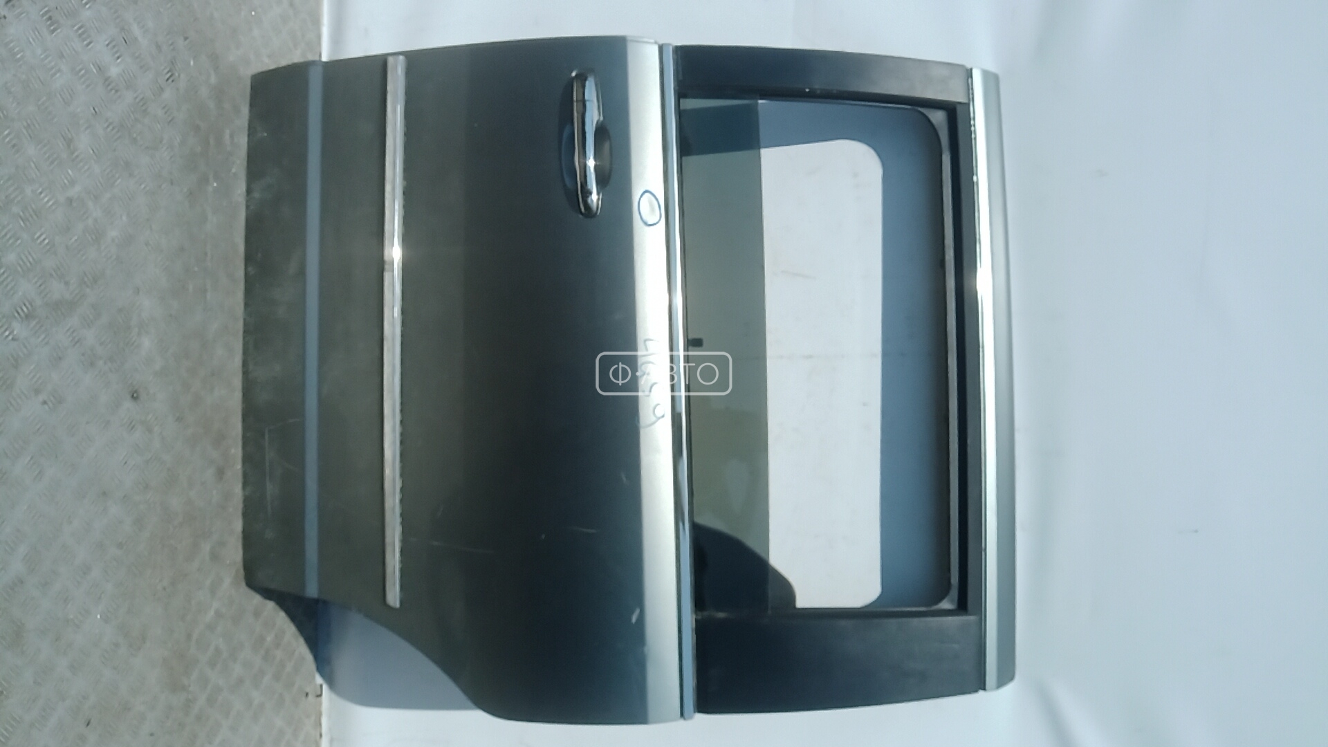 Дверь сдвижная левая Chrysler Voyager 4 купить в Беларуси