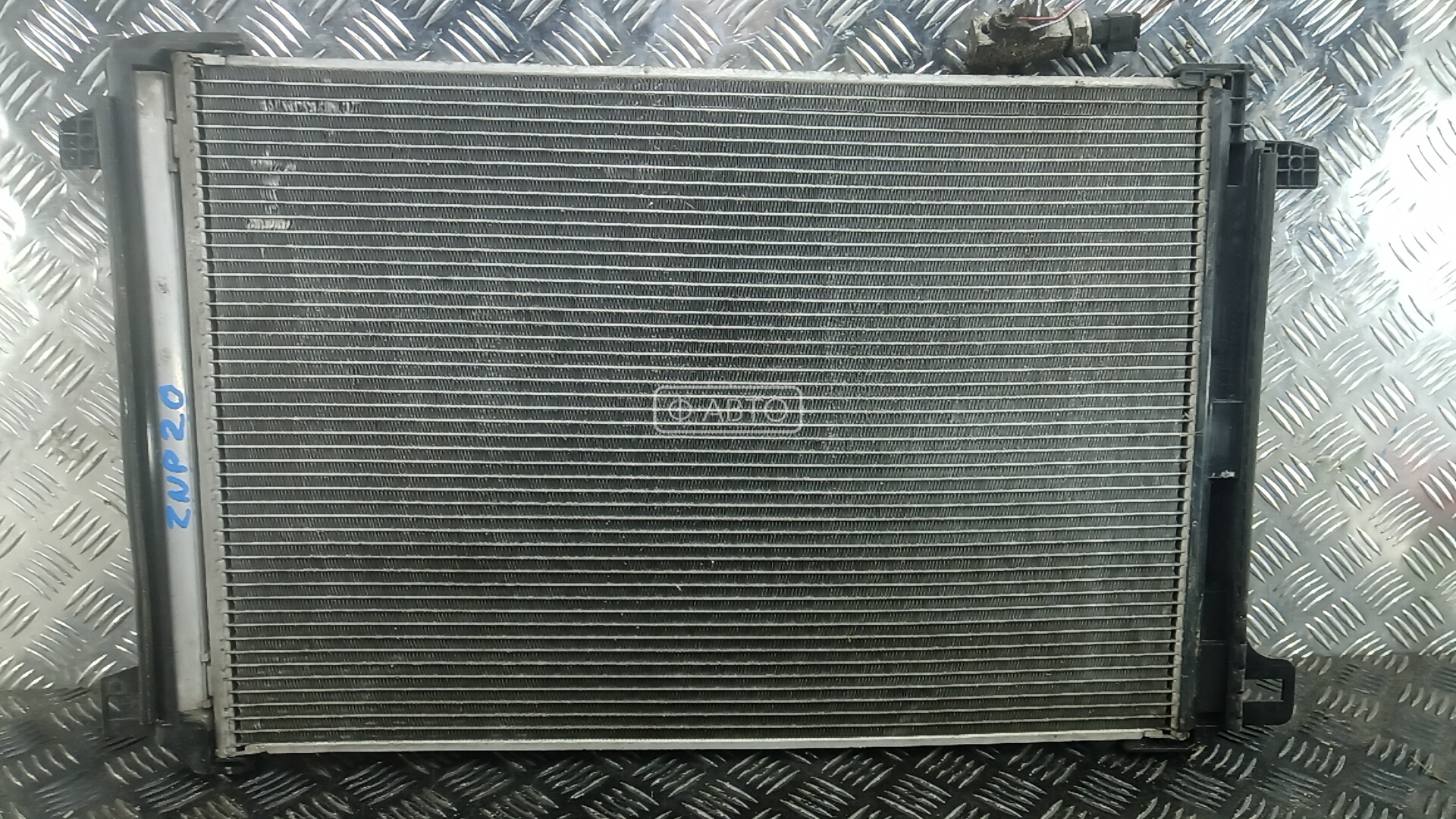 Радиатор кондиционера - Mercedes C W204 (2008-2015)