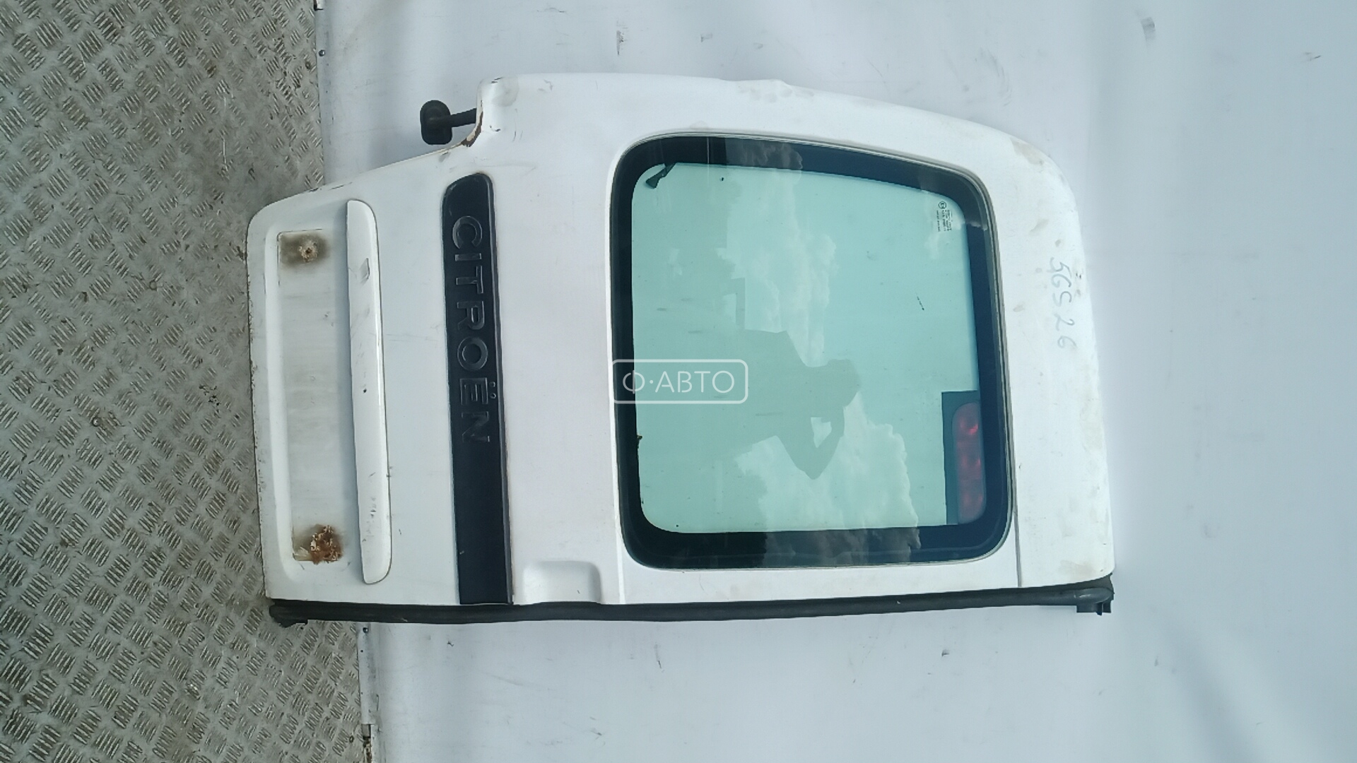 Дверь распашная - Citroen Berlingo (1996-2012)