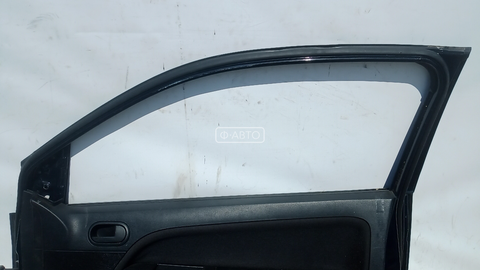 Дверь передняя правая Ford Fiesta 6 купить в Беларуси