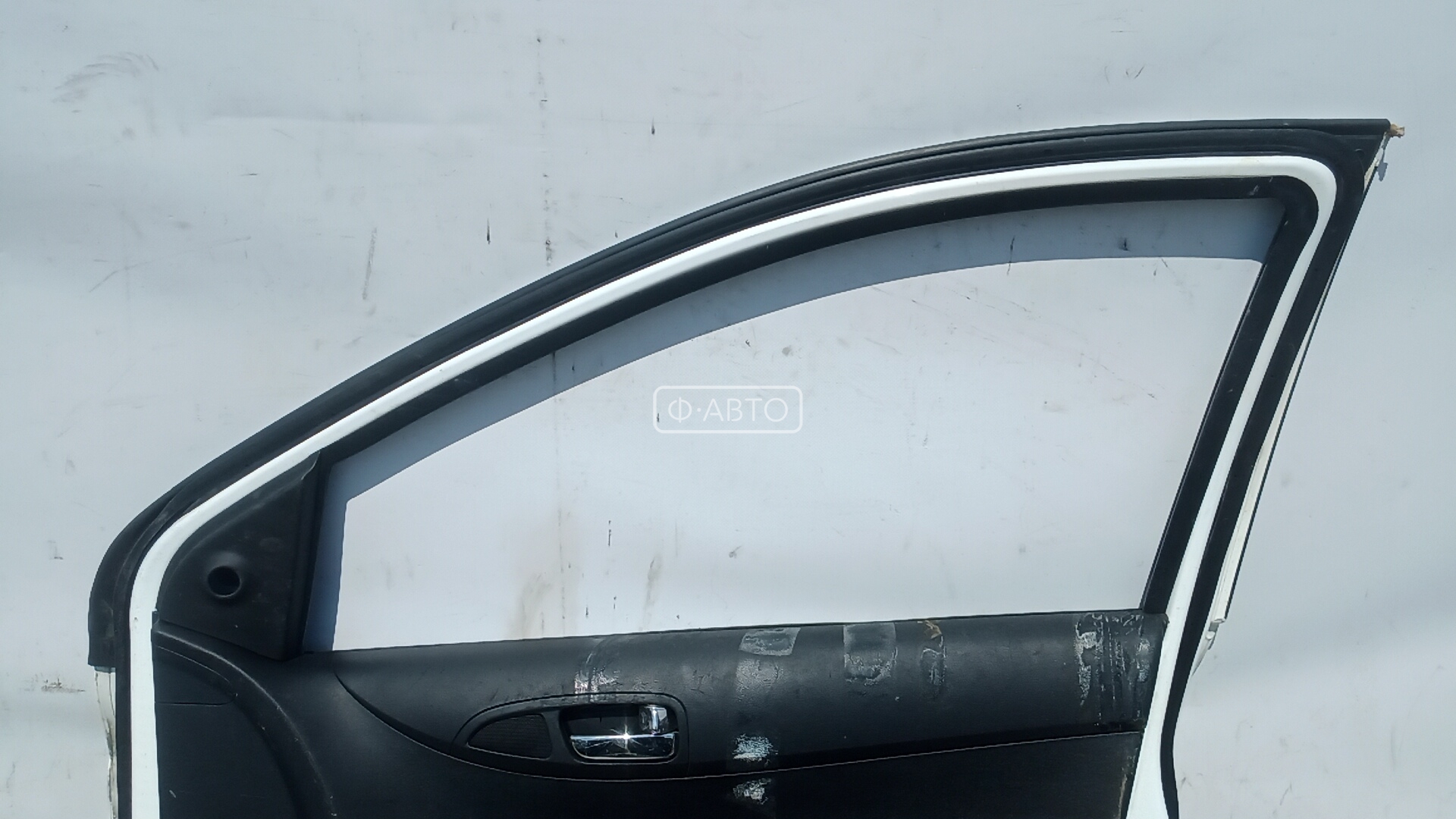 Дверь передняя правая Hyundai i20 1 купить в Беларуси