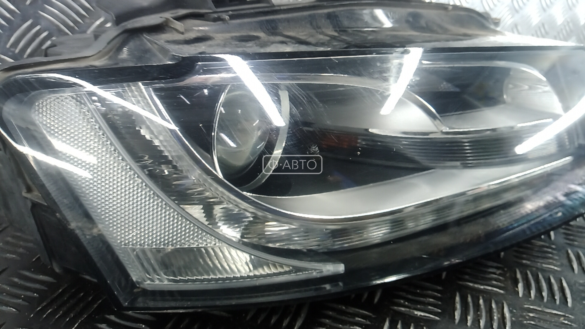 Фара передняя правая Audi A5 8T купить в Беларуси
