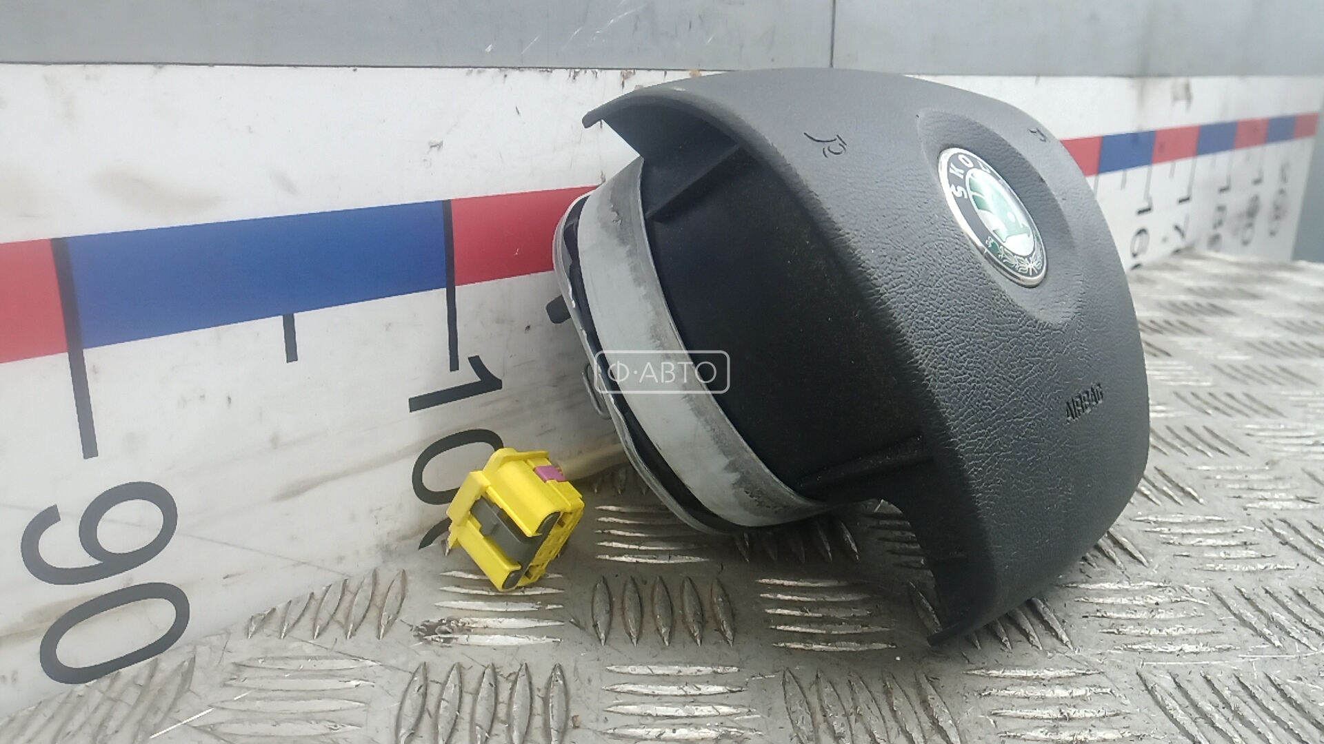 Подушка безопасности в рулевое колесо Skoda Fabia 1 купить в Беларуси