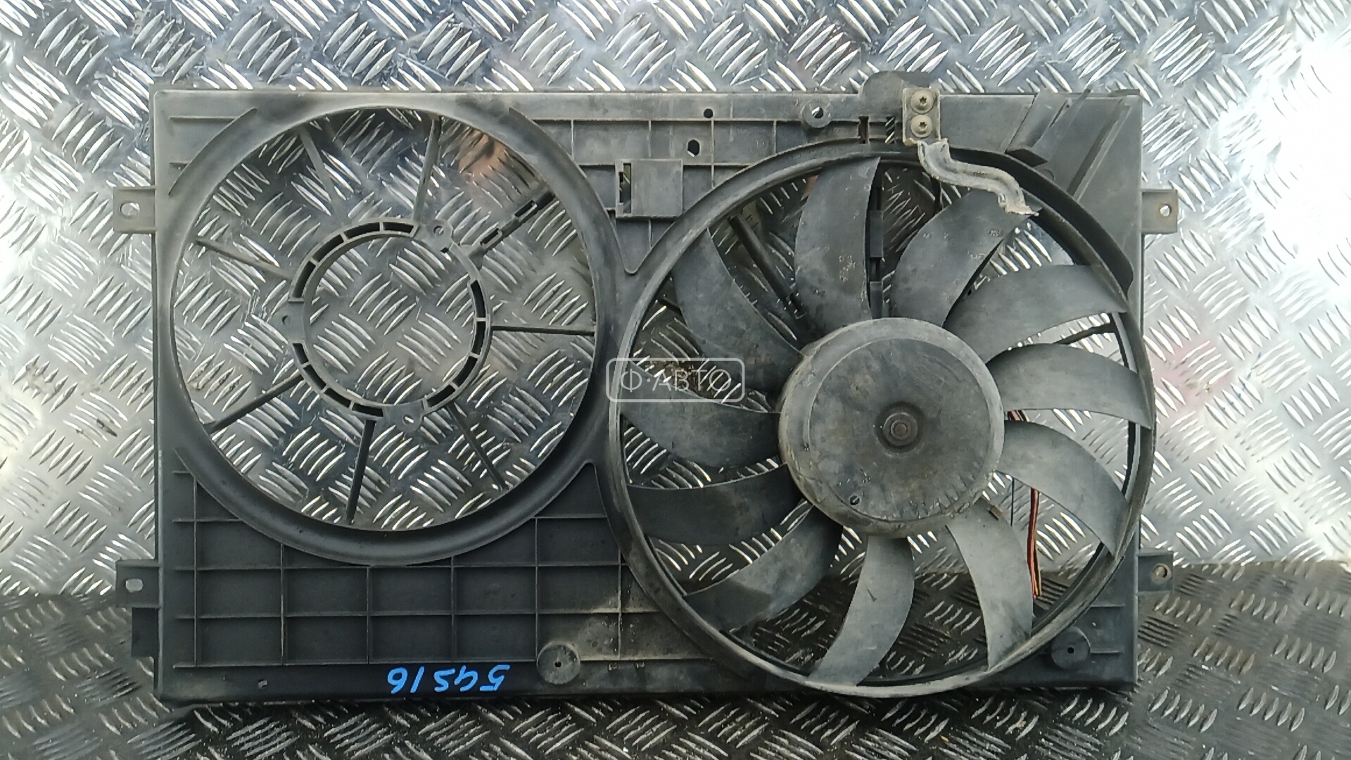 Вентилятор радиатора основного - Volkswagen Caddy 3 (2004-2015)