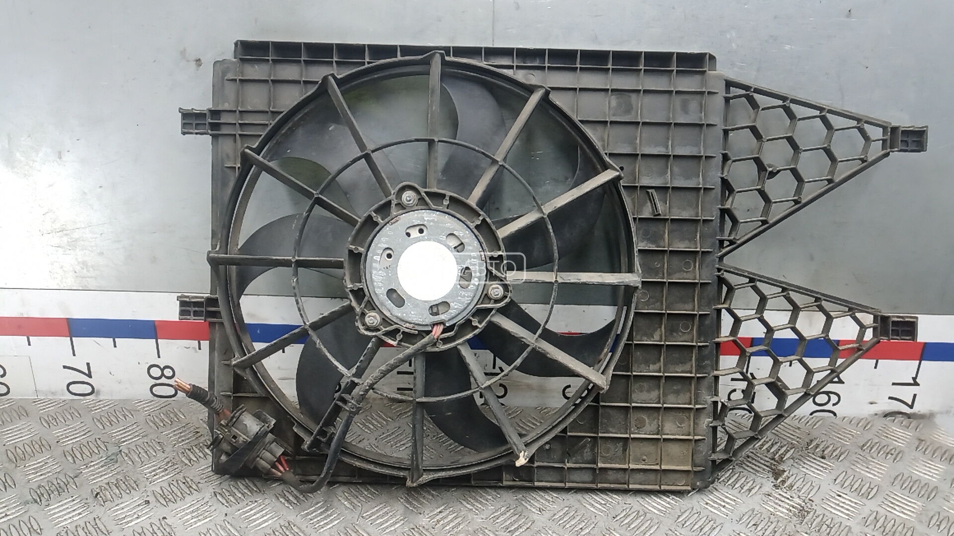 Вентилятор радиатора основного Seat Ibiza 3 купить в Беларуси