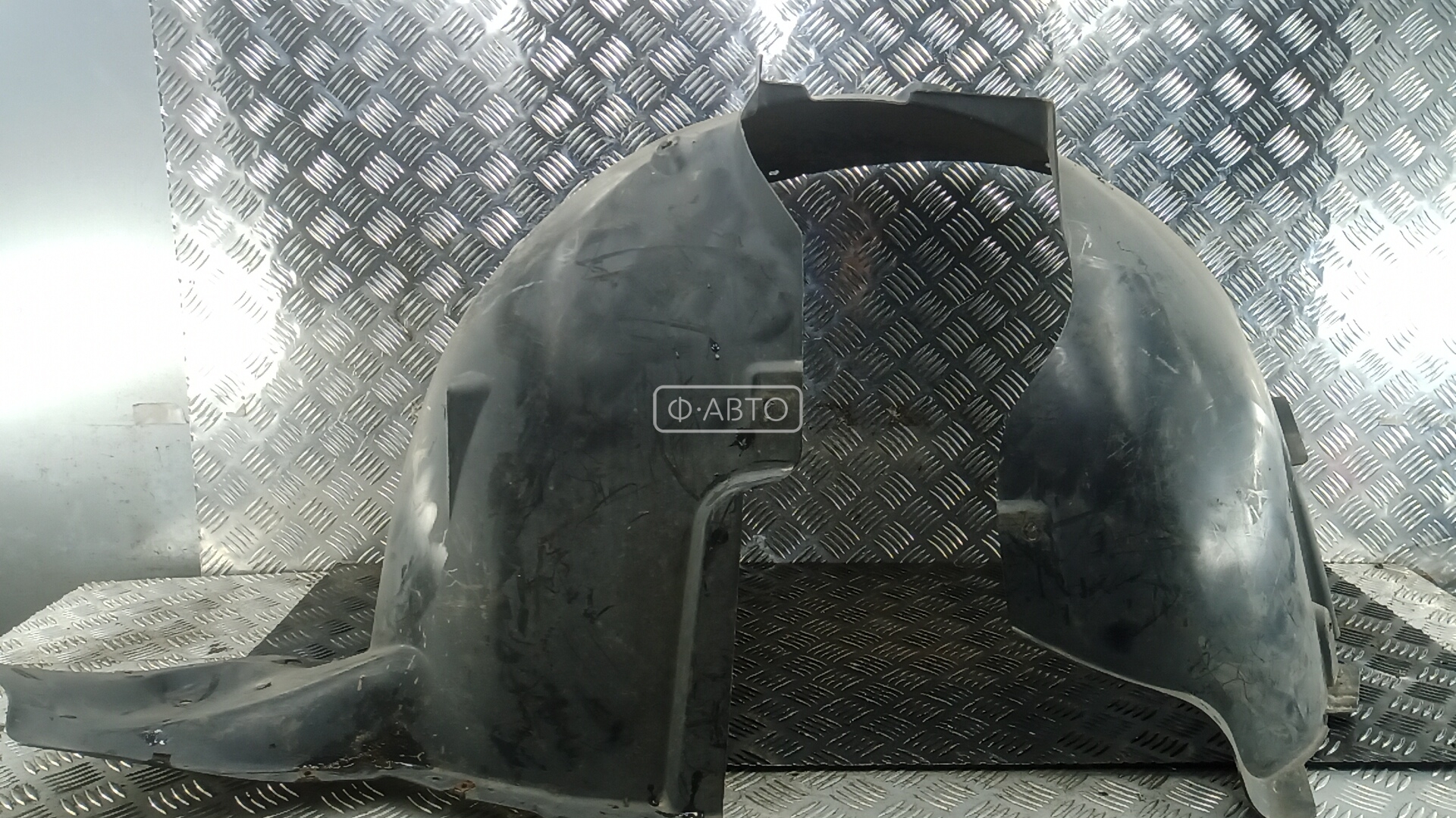 Подкрылок (защита крыла) передний правый Skoda Yeti купить в Беларуси