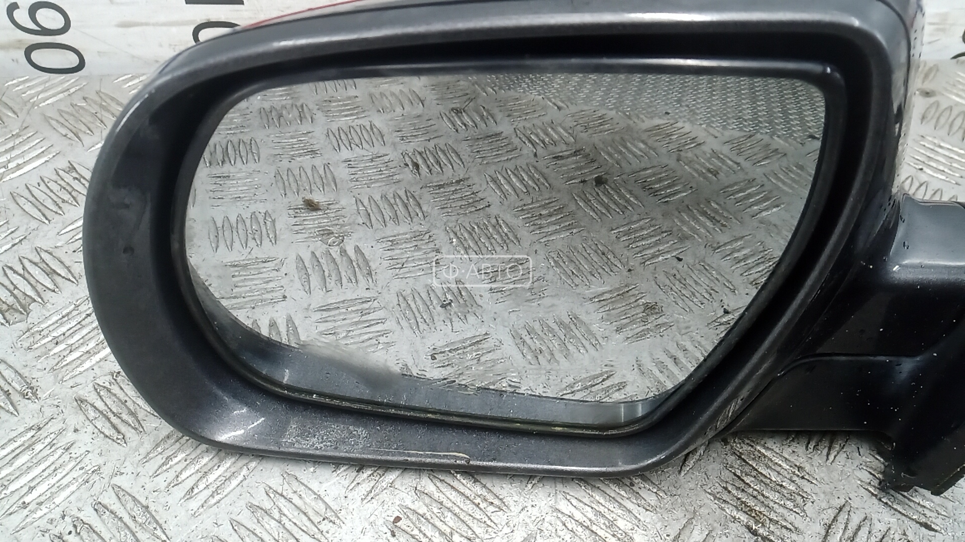 Зеркало боковое левое Hyundai Santa Fe 1 (SM) купить в Беларуси