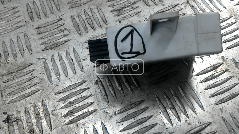 Блок контроля давления в шинах Audi A8 D3 купить в Беларуси